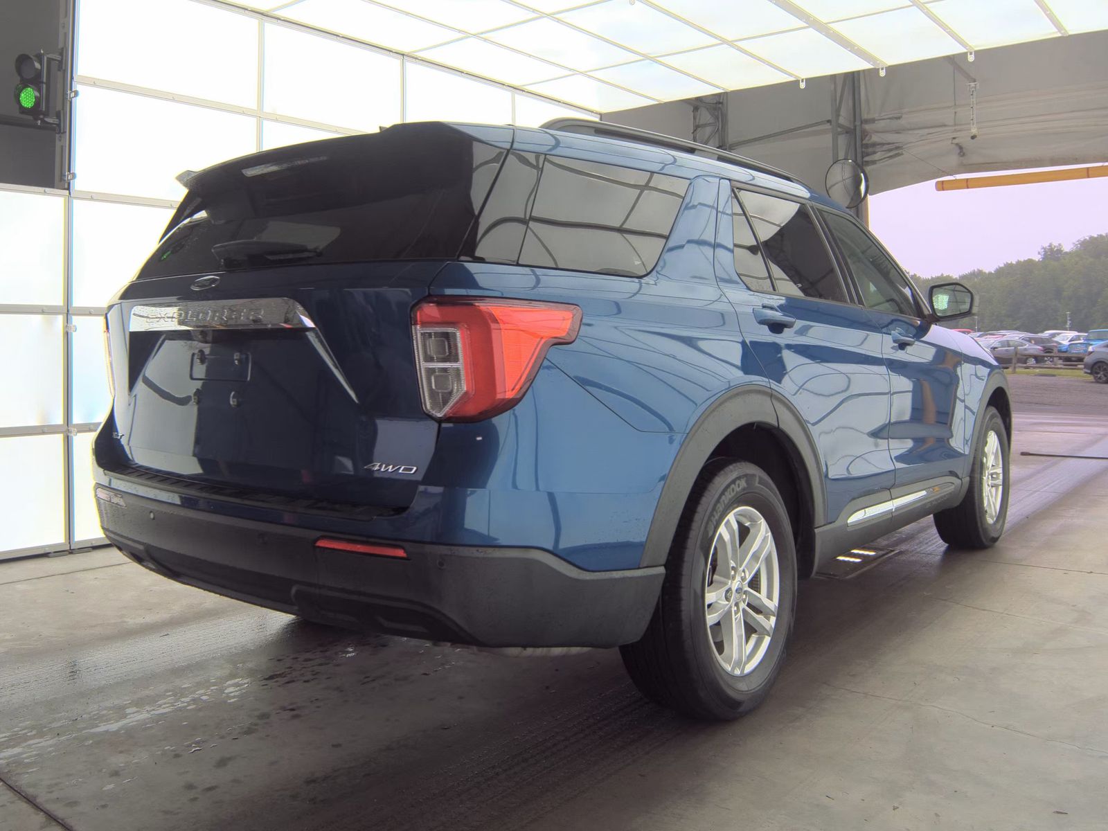 FORD EXPLORER - 5