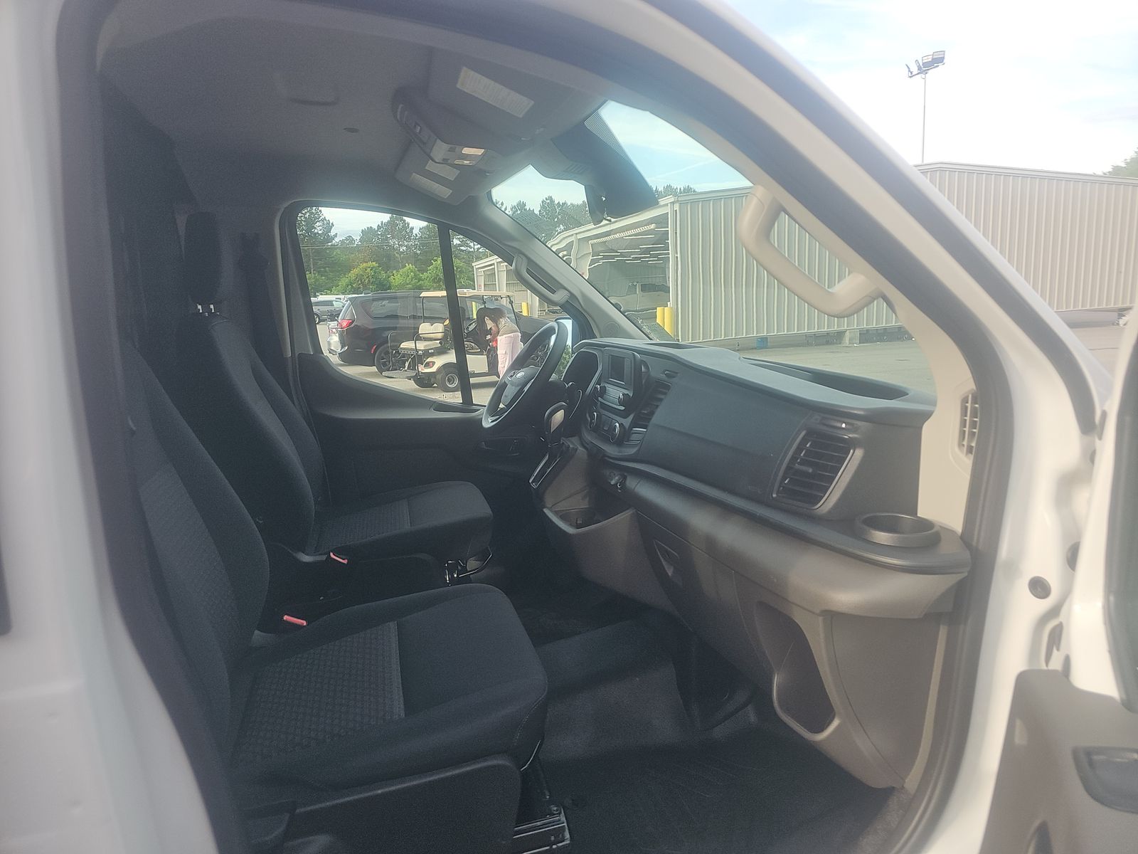 FORD TRANSIT 250 - 9