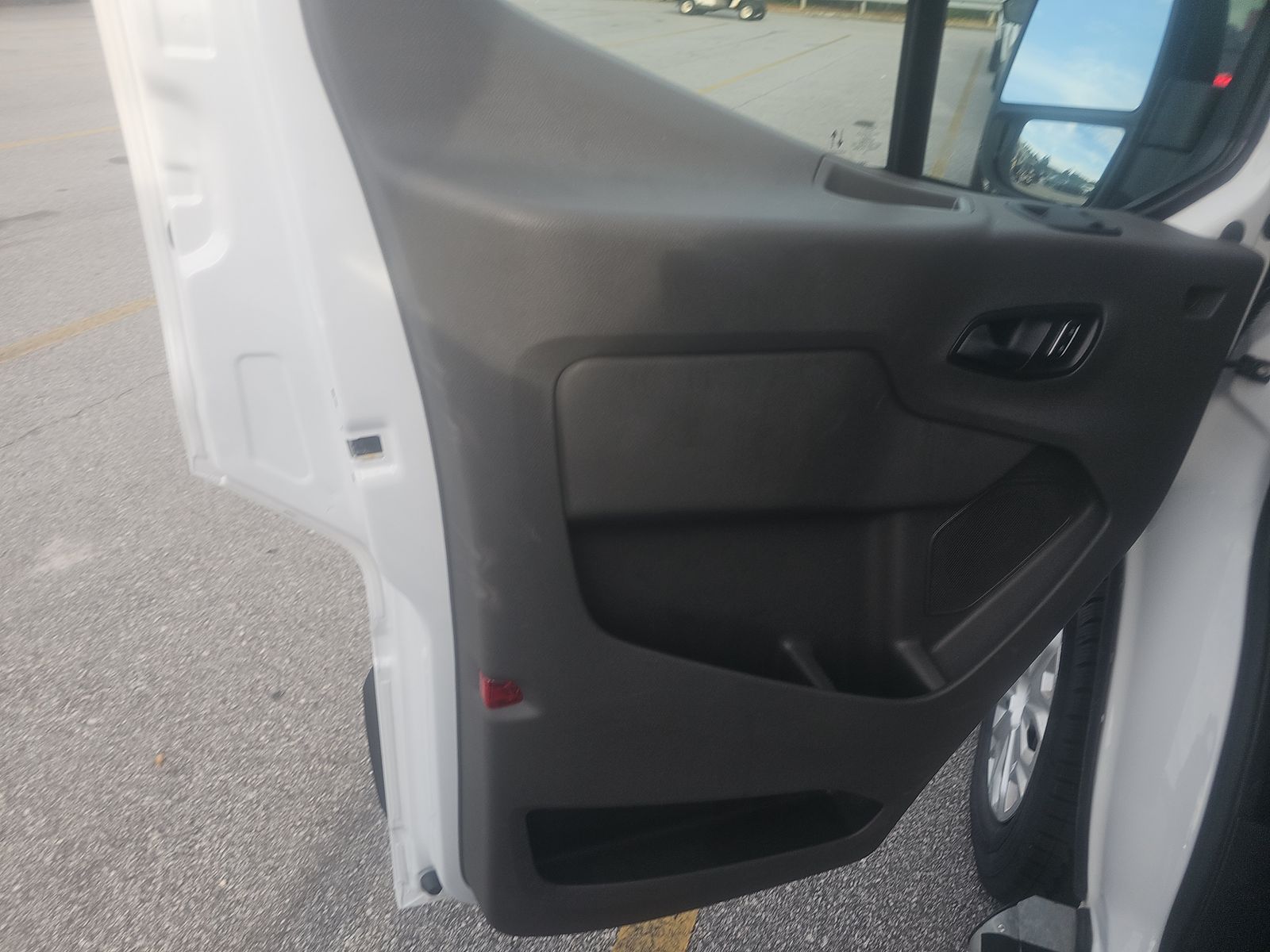 FORD TRANSIT 250 - 10