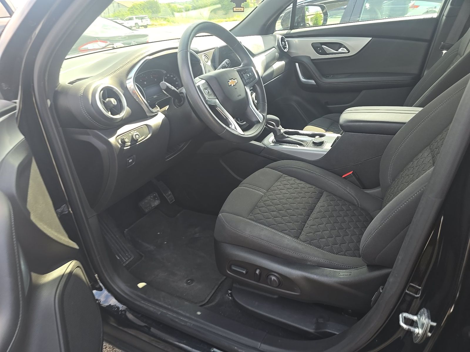 CHEVROLET BLAZER - 8