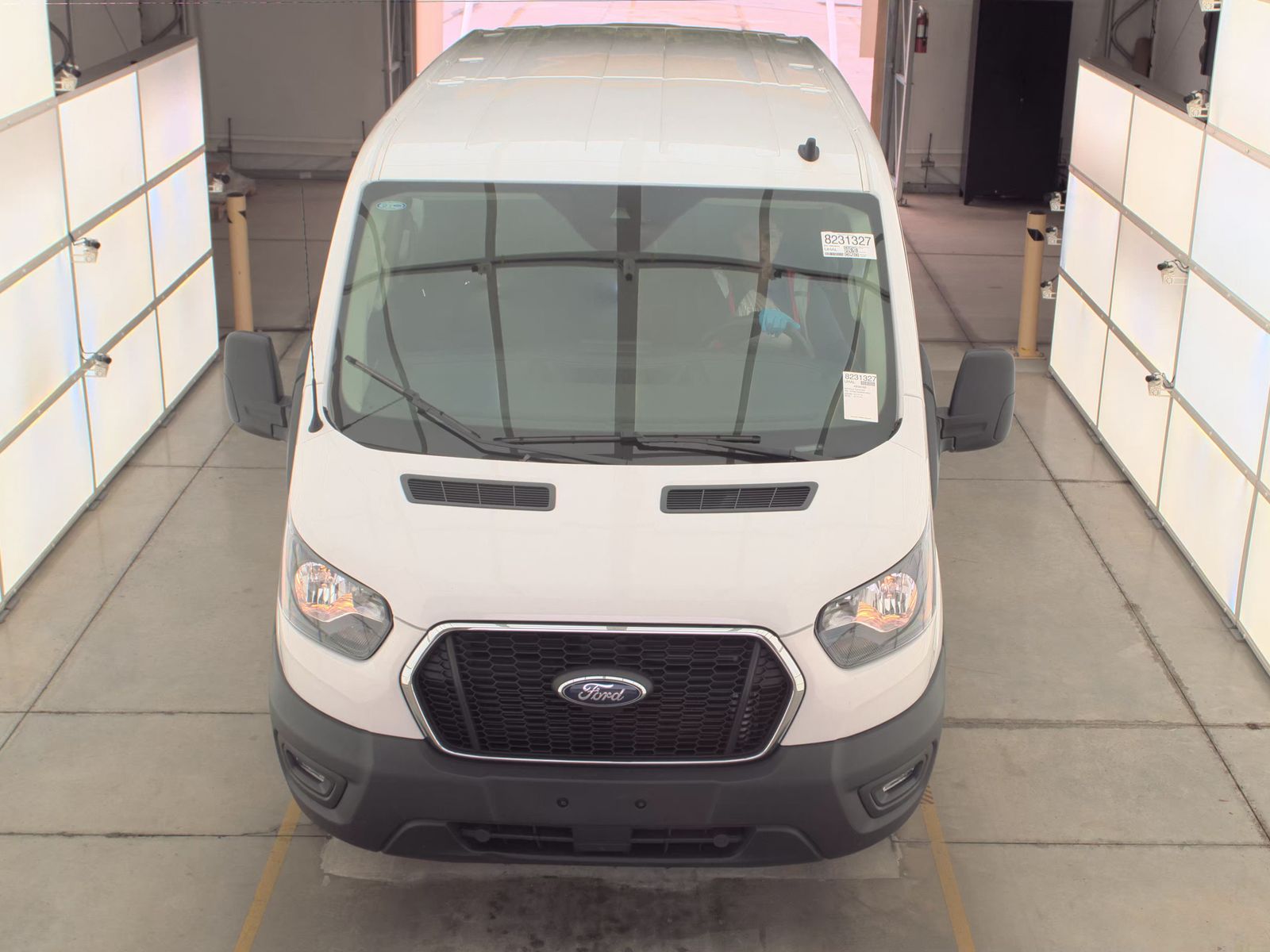 FORD TRANSIT 250 - 3
