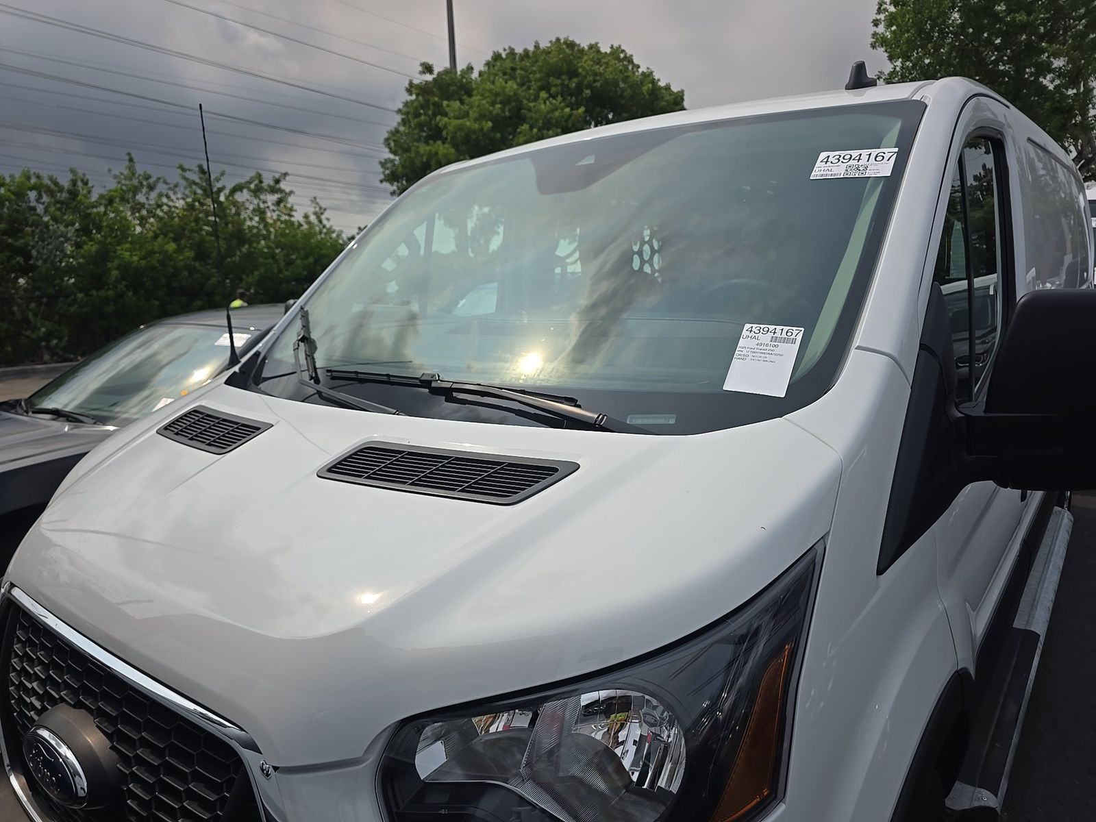 FORD TRANSIT 250 - 3