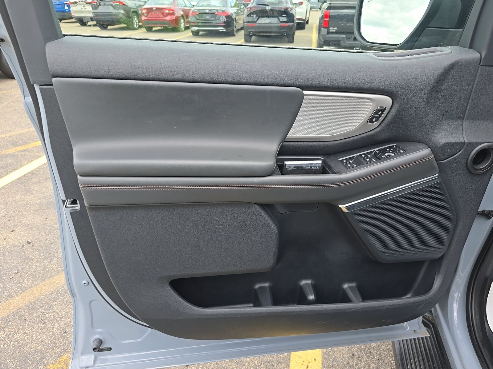 FORD EXPEDITION MAX - 10