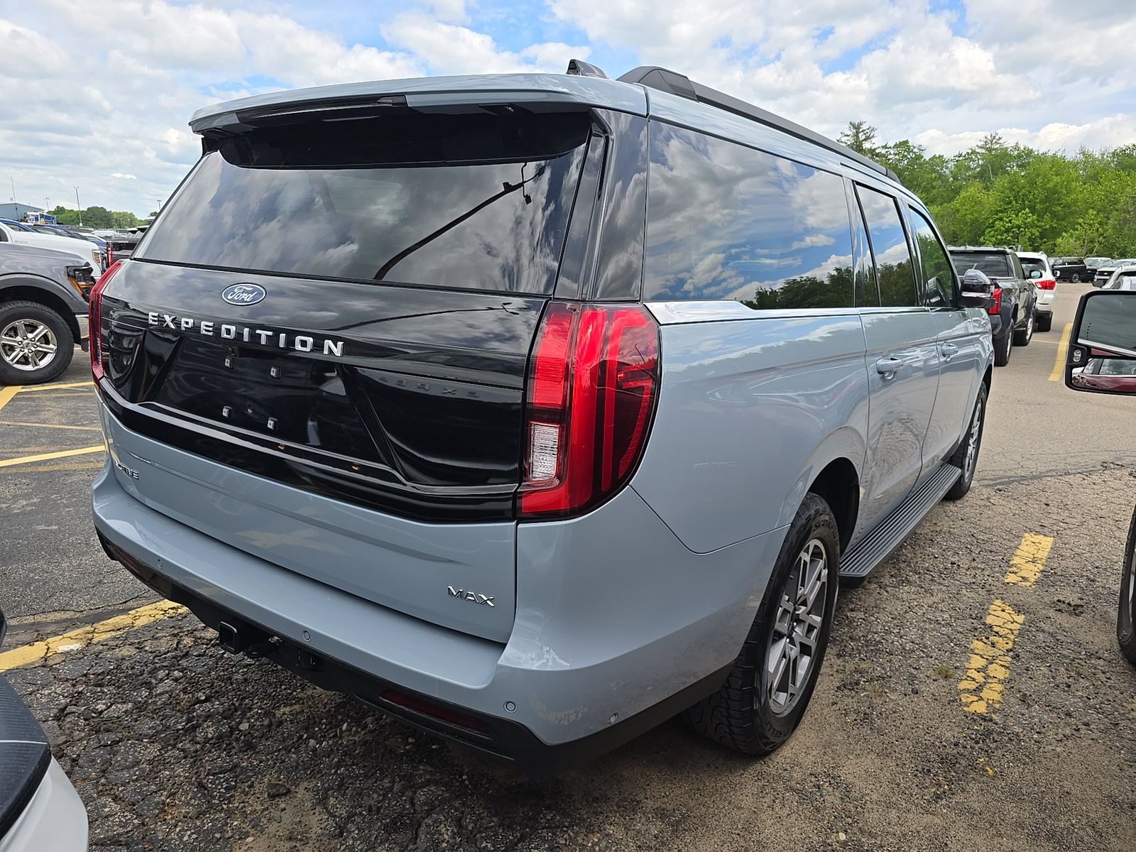 FORD EXPEDITION MAX - 5