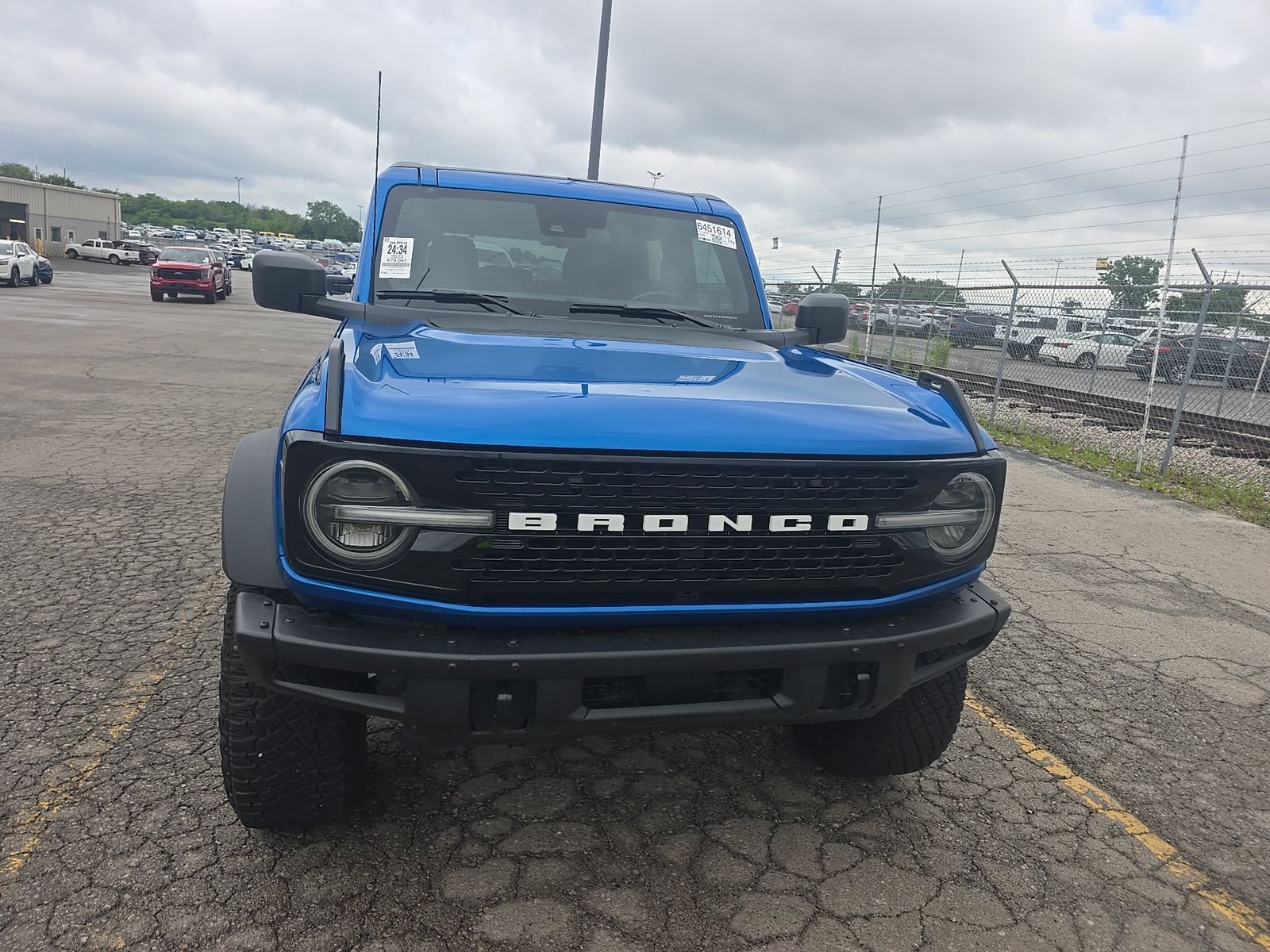 FORD BRONCO - 3