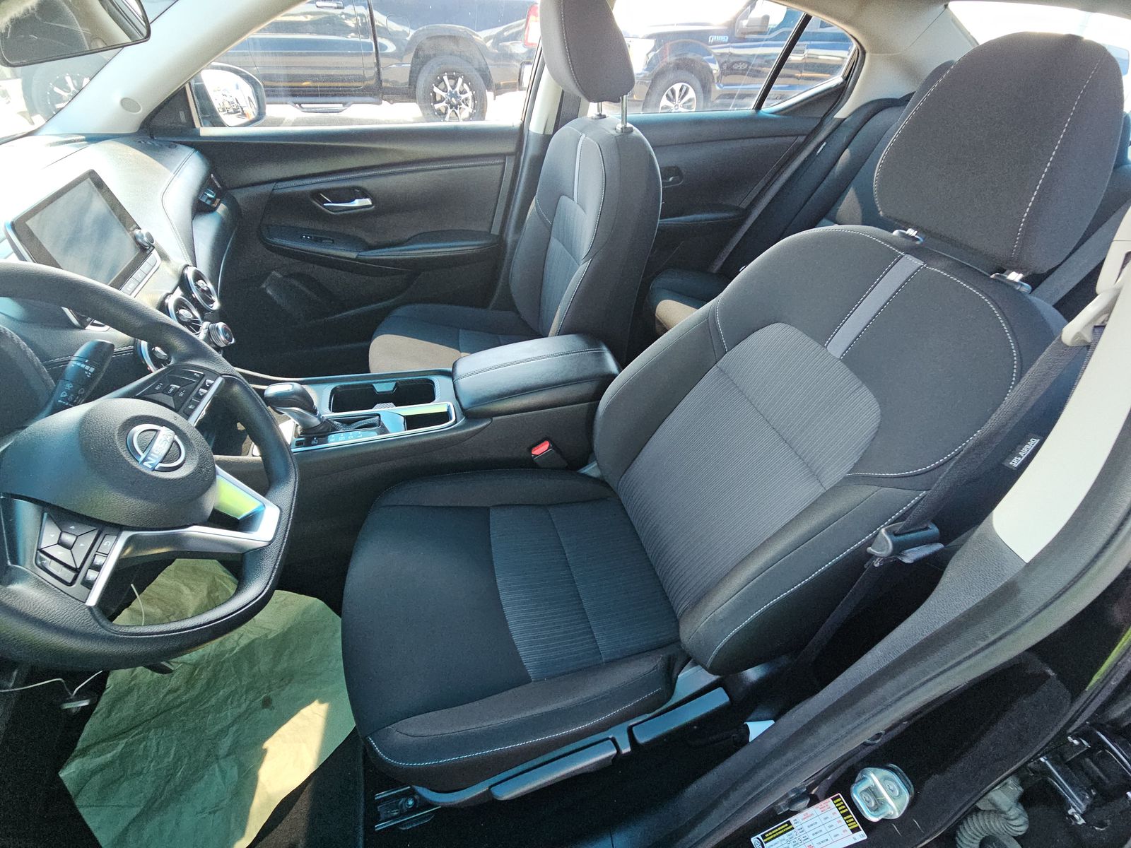 NISSAN SENTRA - 8