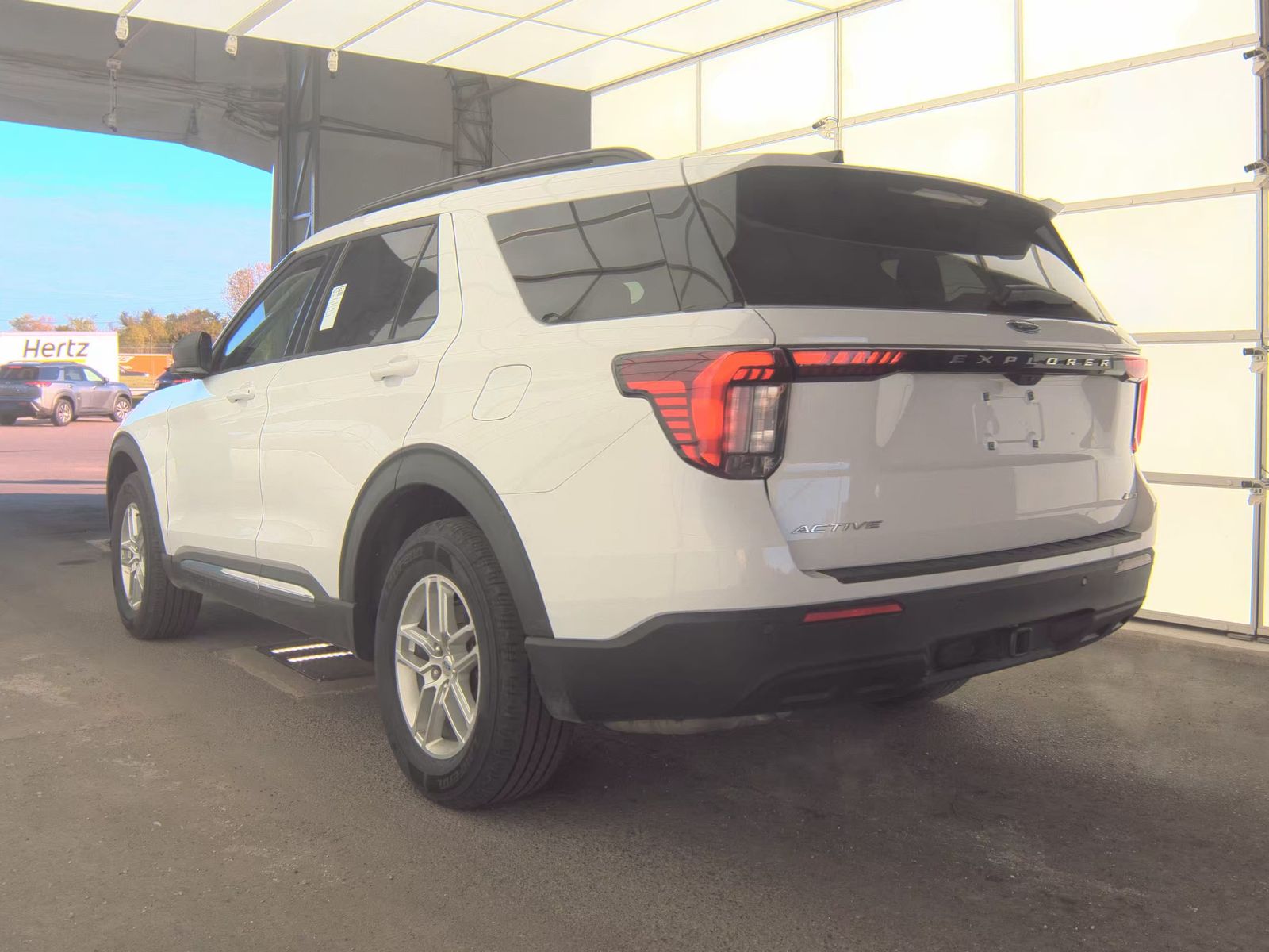 FORD EXPLORER - 7