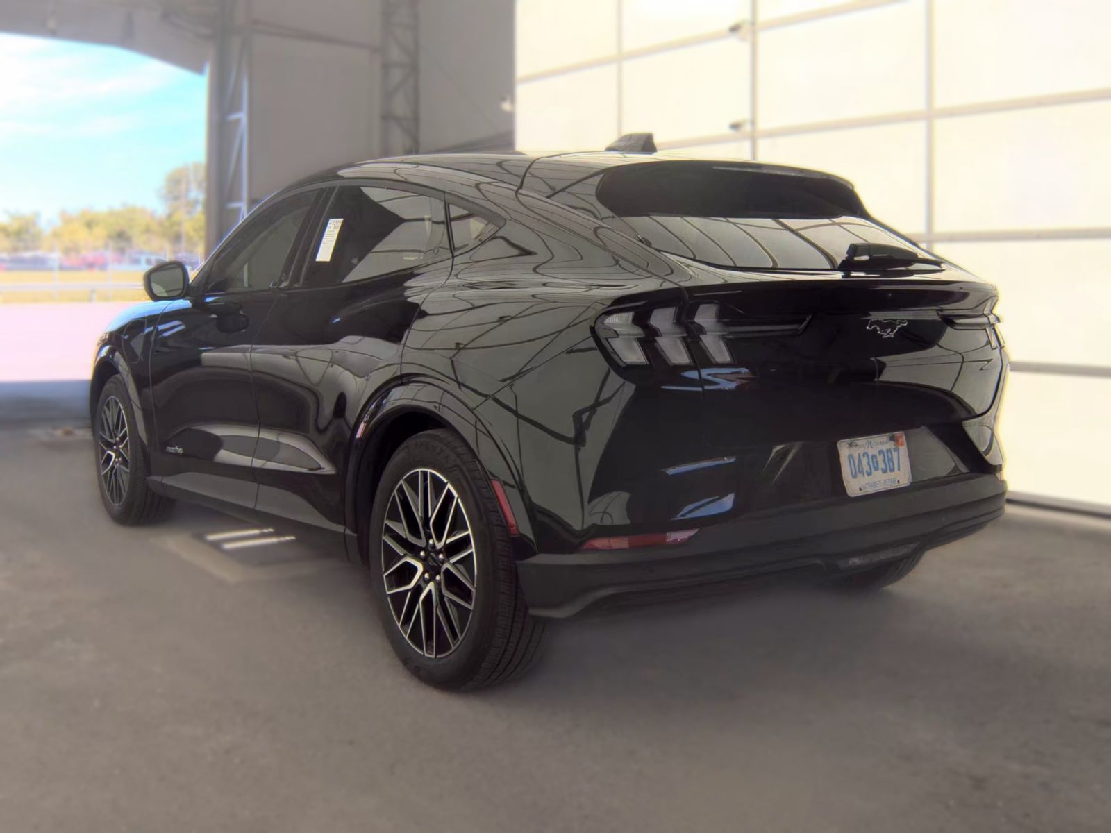FORD MUSTANG MACH-E - 9