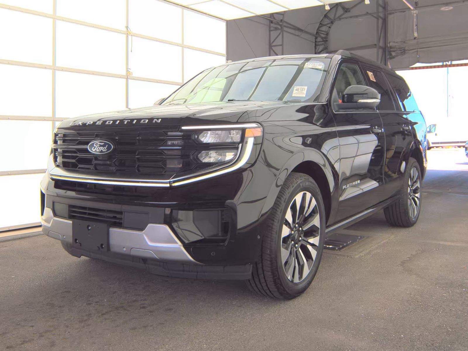 FORD EXPEDITION - 1