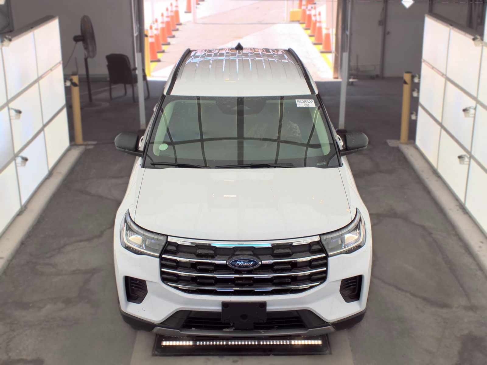 2025 Ford Explorer Active RWD