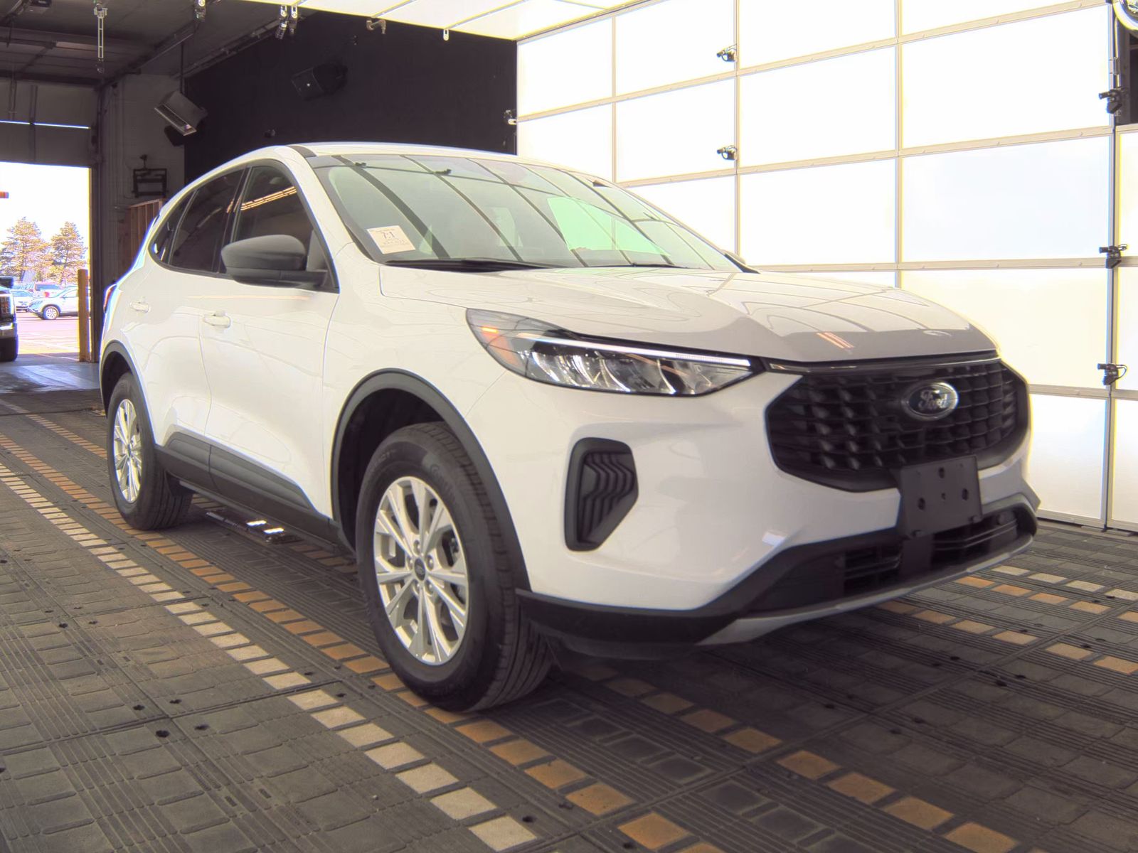 FORD ESCAPE - 5