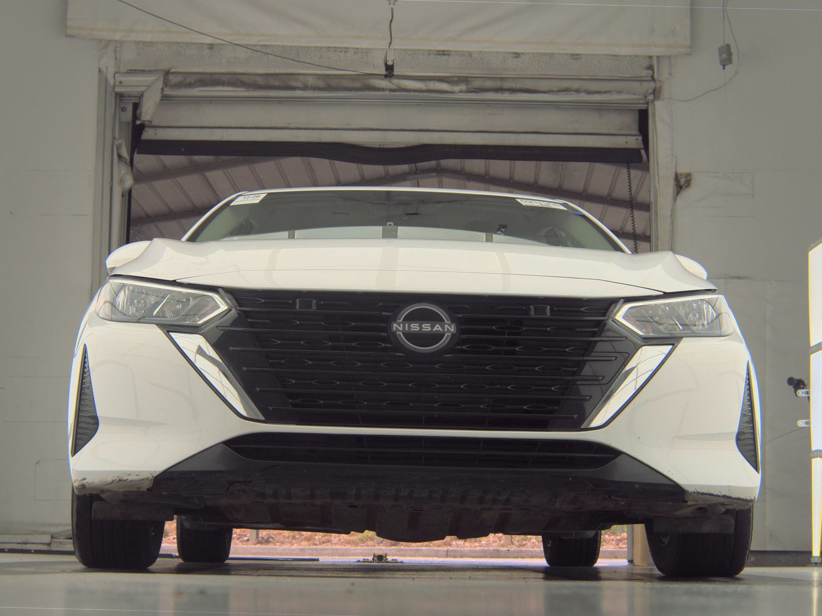 NISSAN SENTRA - 4