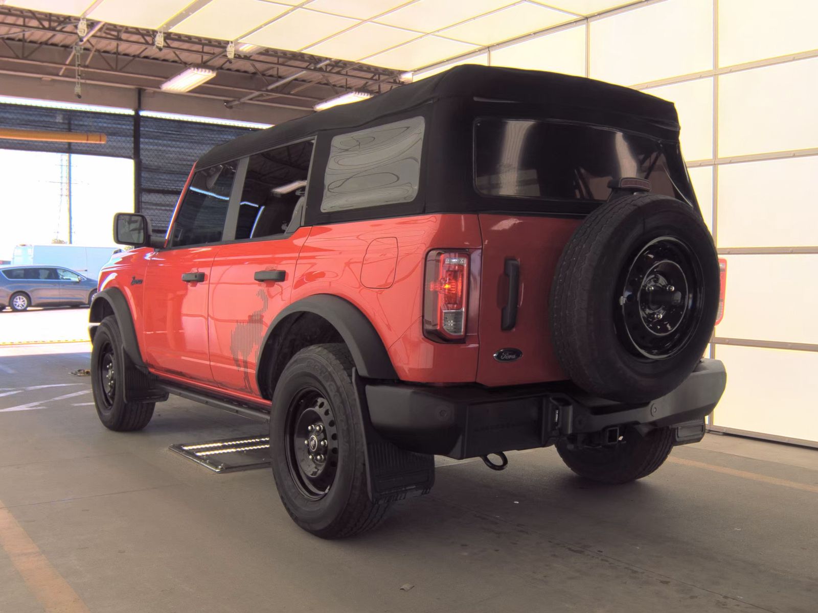 FORD BRONCO - 7