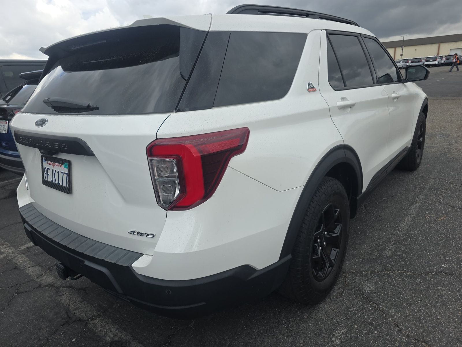 FORD EXPLORER - 5