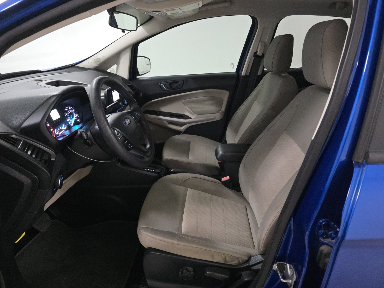 FORD ECOSPORT - 8