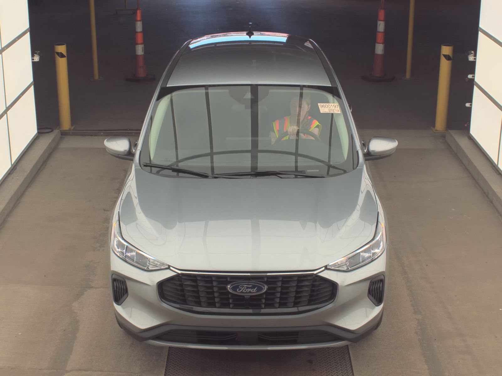 FORD ESCAPE - 3