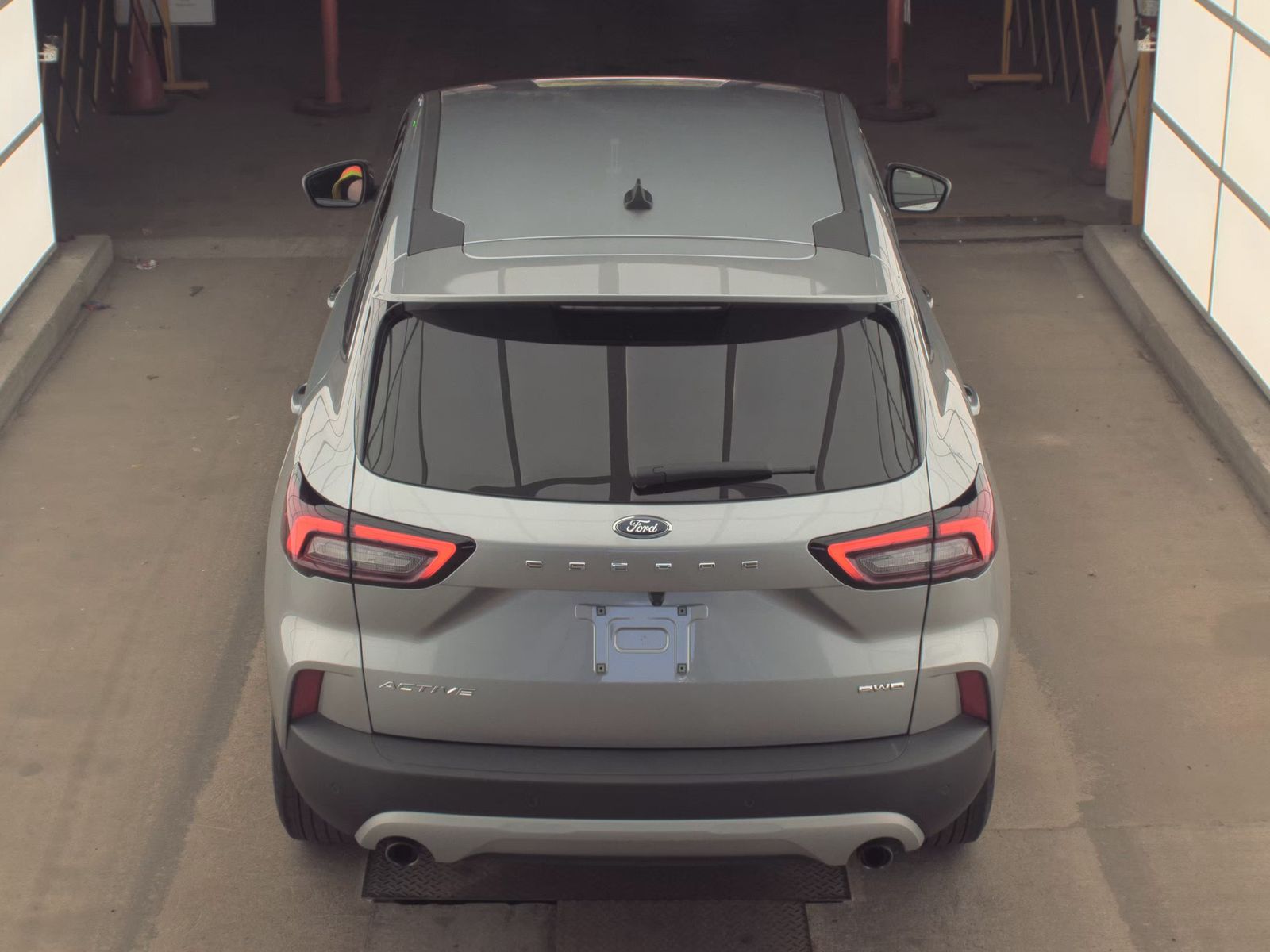FORD ESCAPE - 7