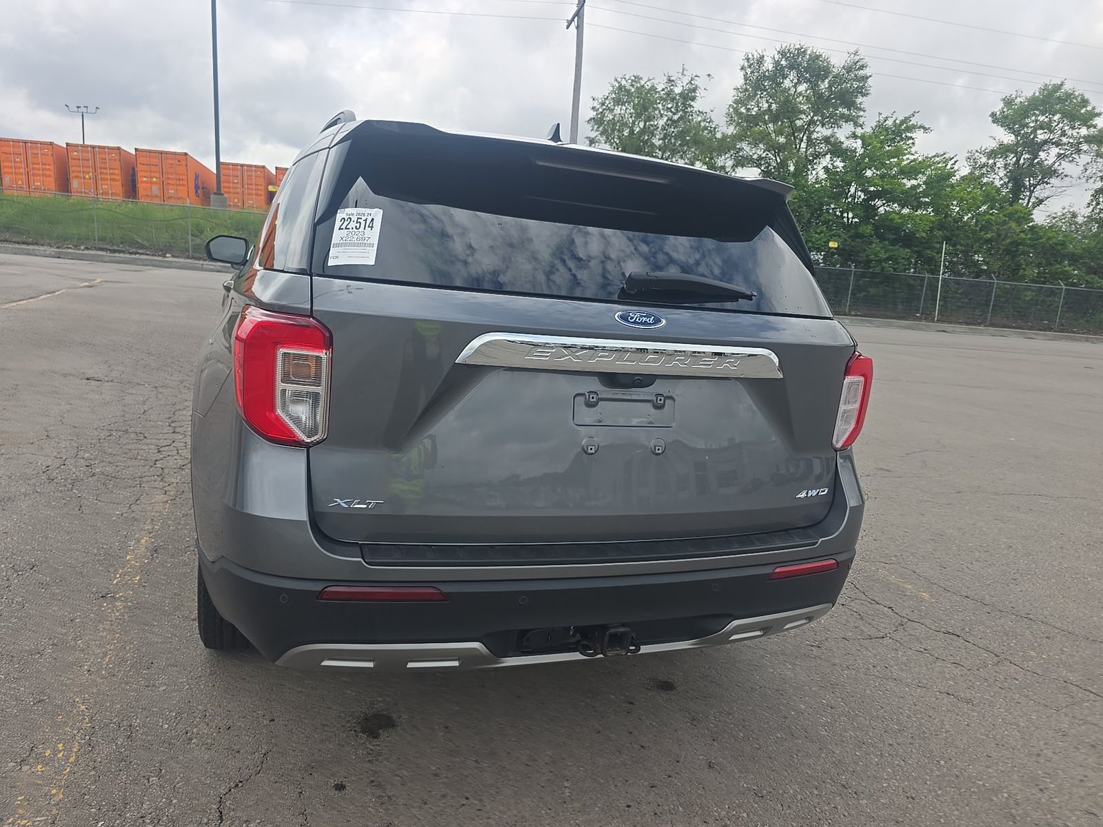 FORD EXPLORER - 6