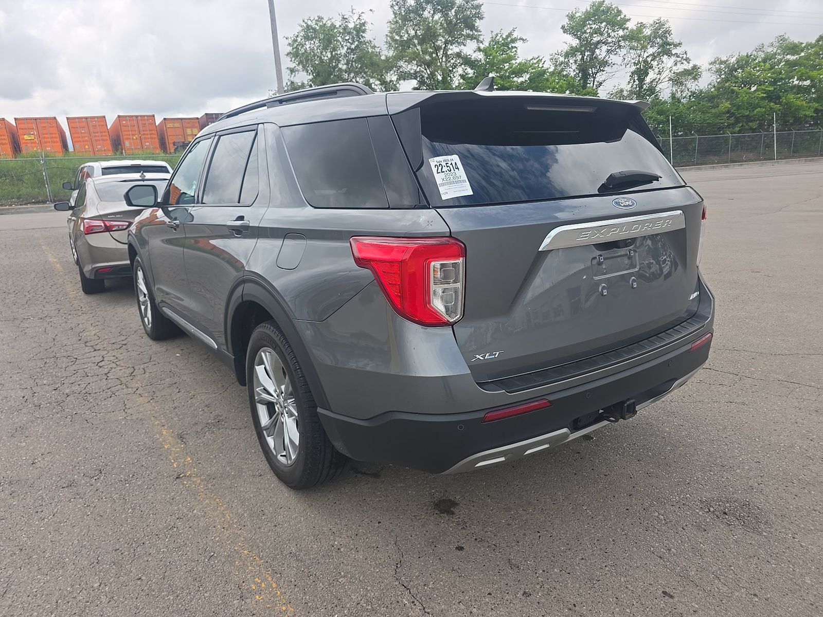FORD EXPLORER - 7