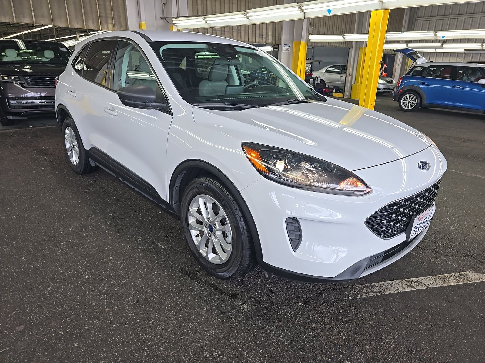 FORD ESCAPE - 4