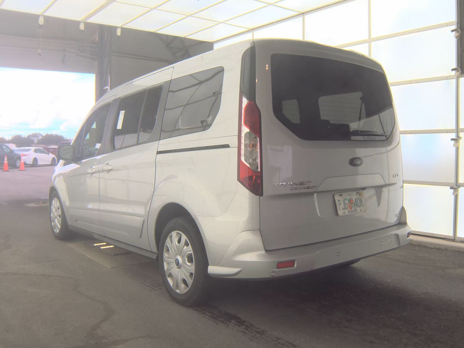 FORD TRANSIT CONNECT - 7