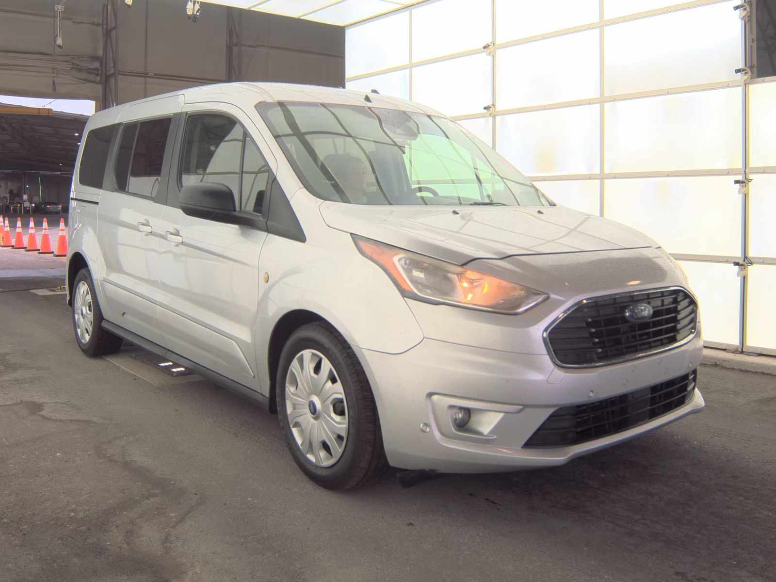 FORD TRANSIT CONNECT - 4