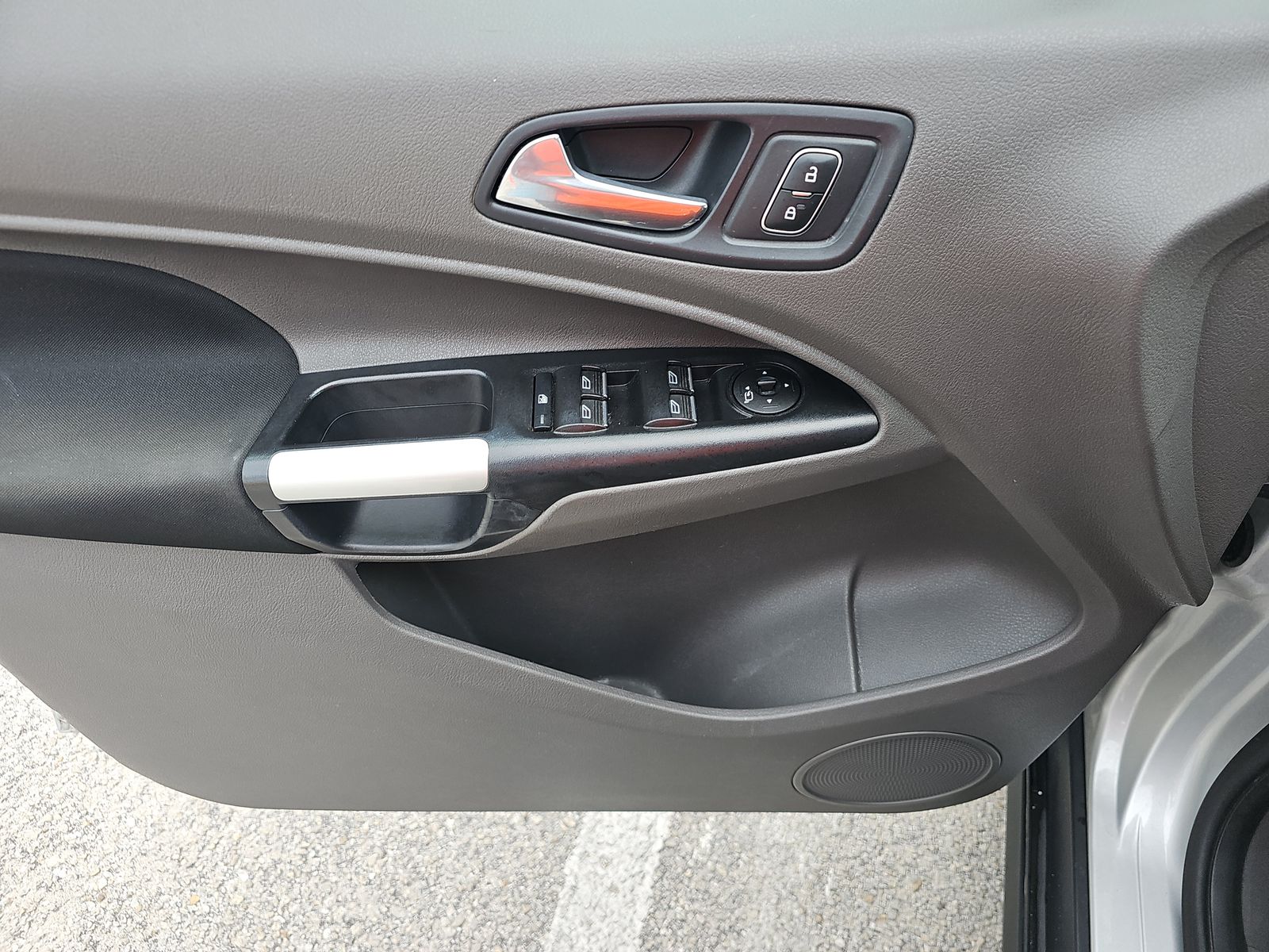 FORD TRANSIT CONNECT - 10