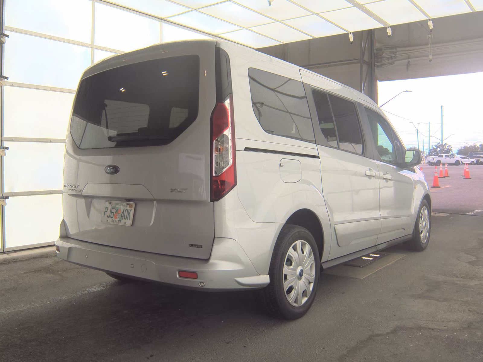 FORD TRANSIT CONNECT - 5