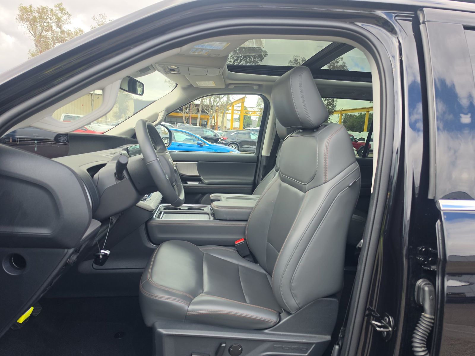 FORD EXPEDITION - 8
