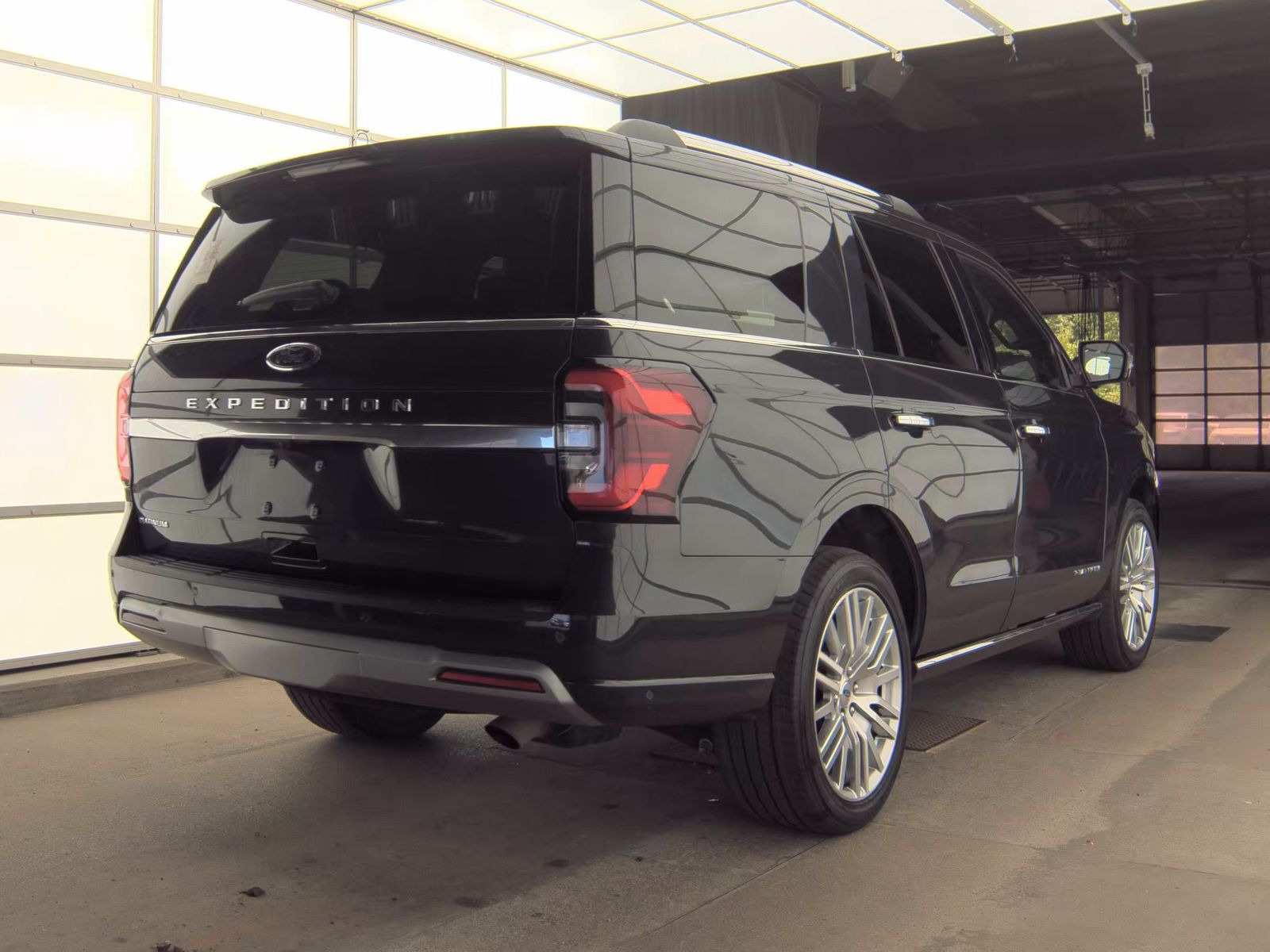 FORD EXPEDITION - 6
