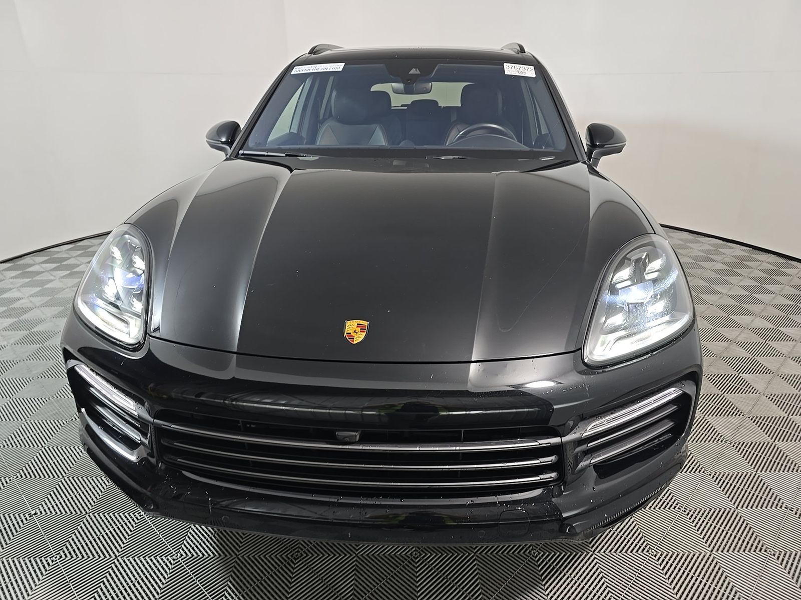 PORSCHE CAYENNE - 3