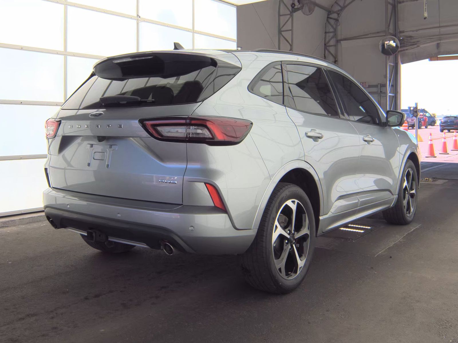 FORD ESCAPE - 6