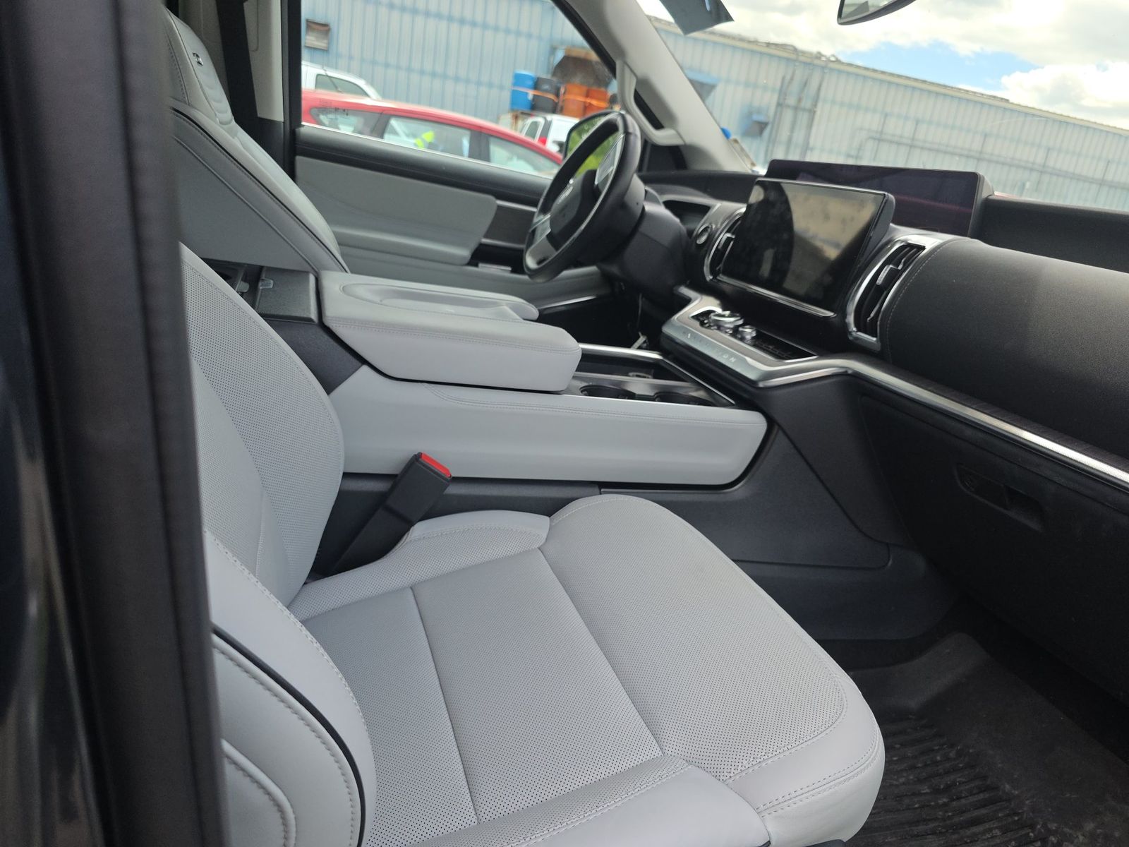 FORD EXPEDITION MAX - 9