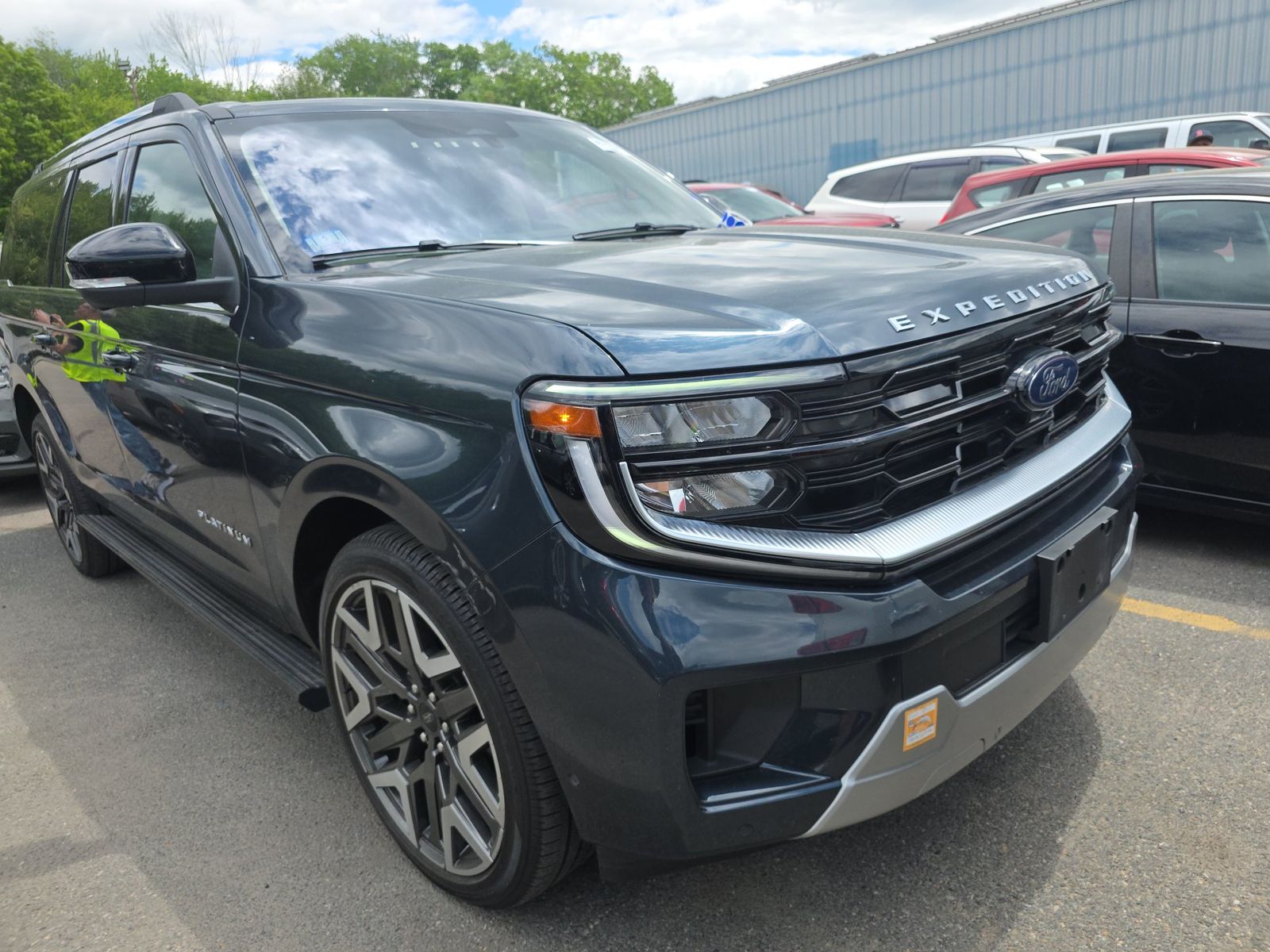 FORD EXPEDITION MAX - 4