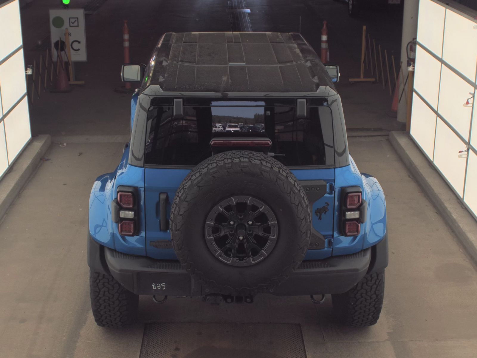 FORD BRONCO - 7