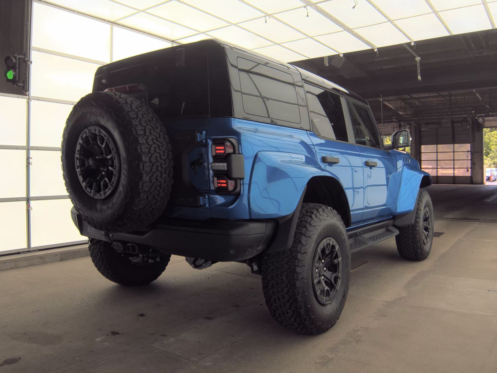 FORD BRONCO - 6