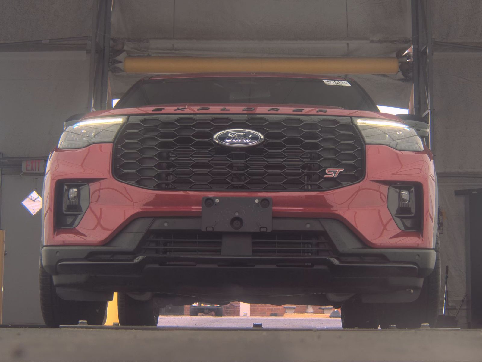 FORD EXPLORER - 4