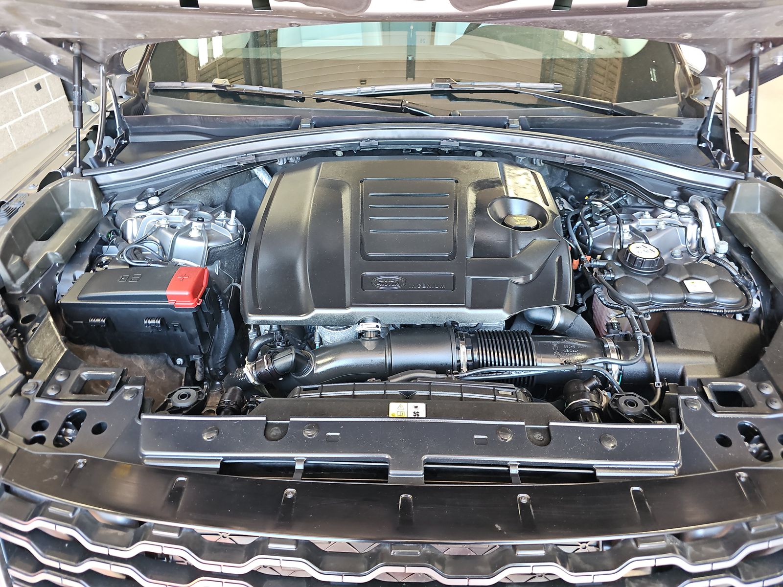 2023 Land Rover Range Rover Velar R-Dynamic S FWD