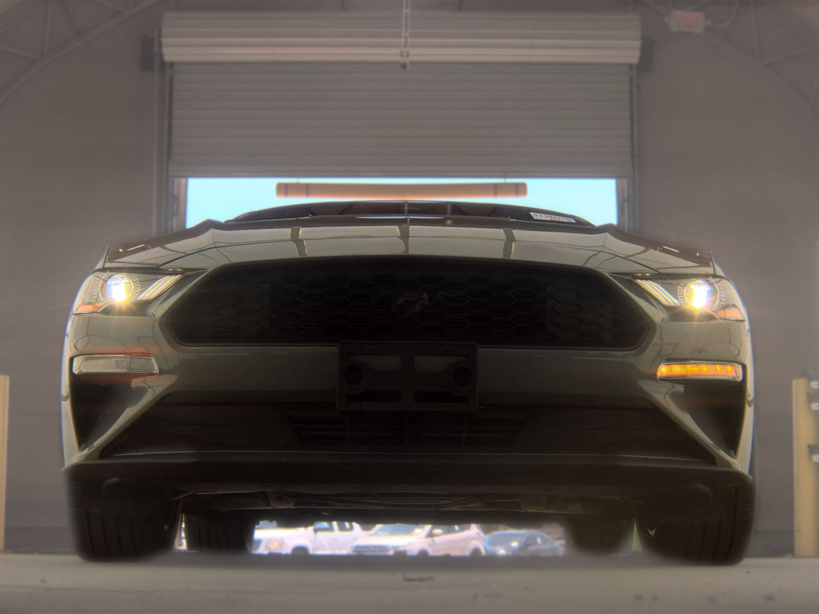 FORD MUSTANG - 4