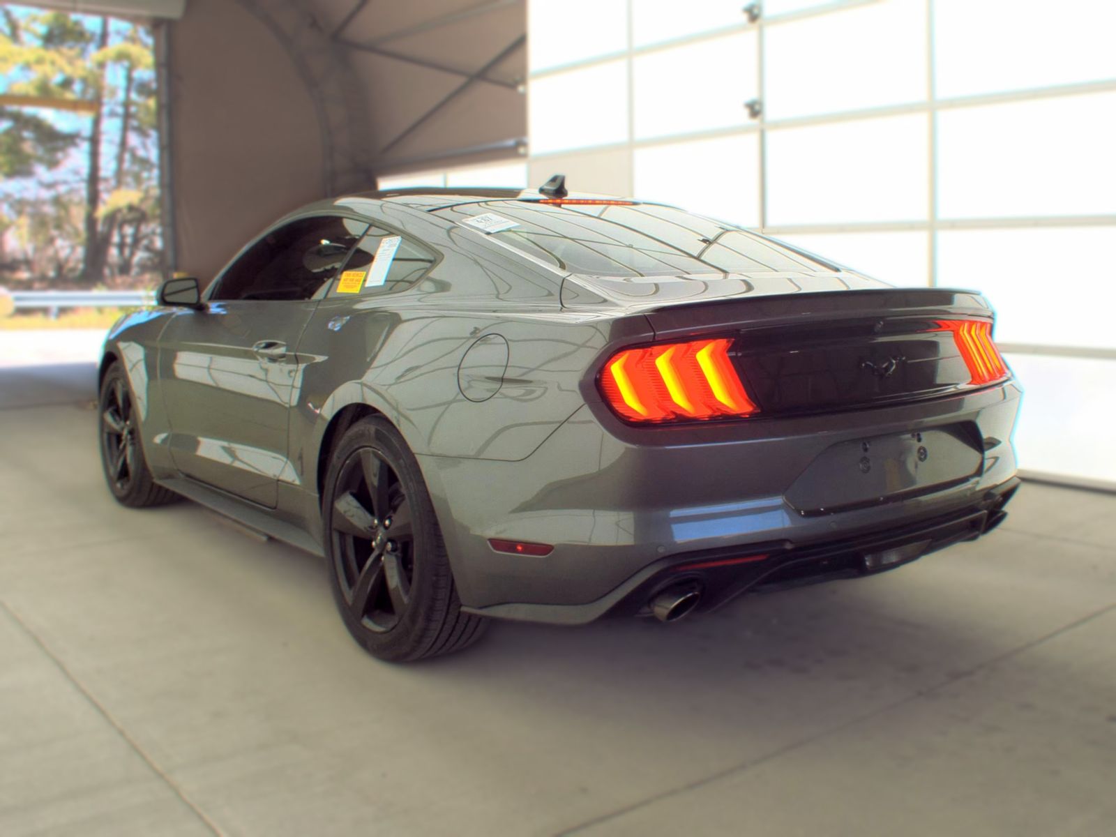 FORD MUSTANG - 9