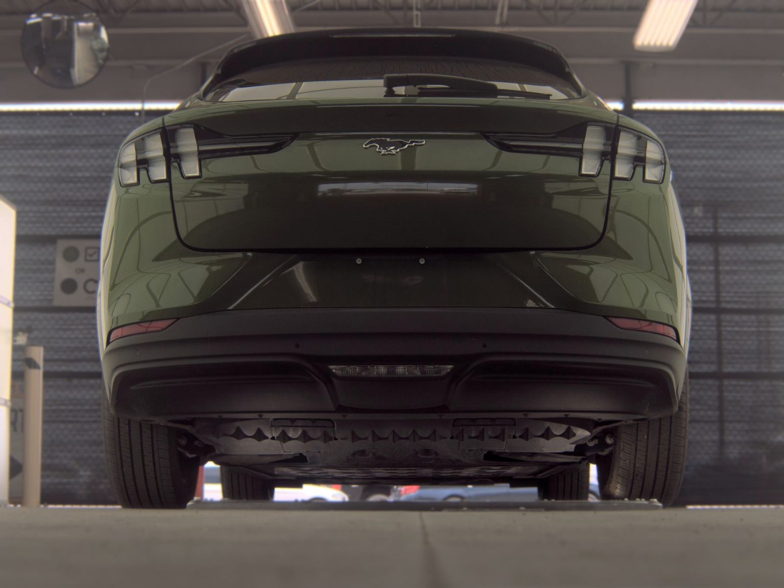 FORD MUSTANG MACH-E - 8