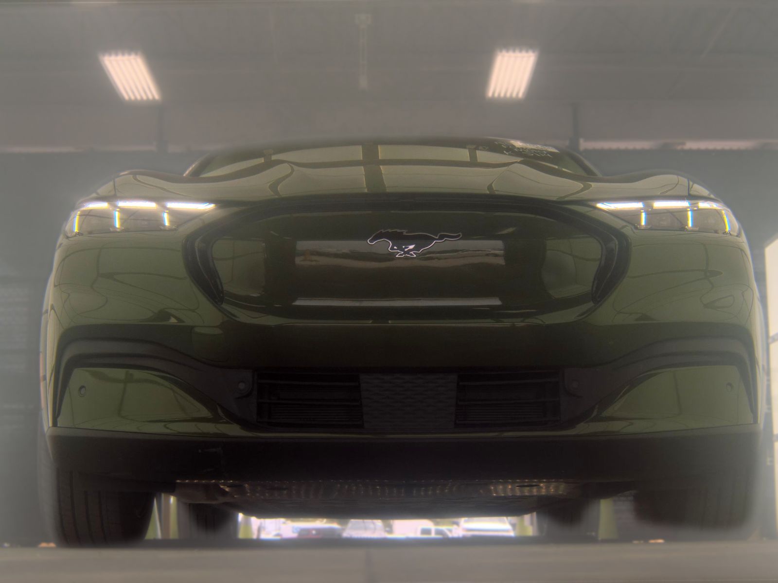 FORD MUSTANG MACH-E - 4