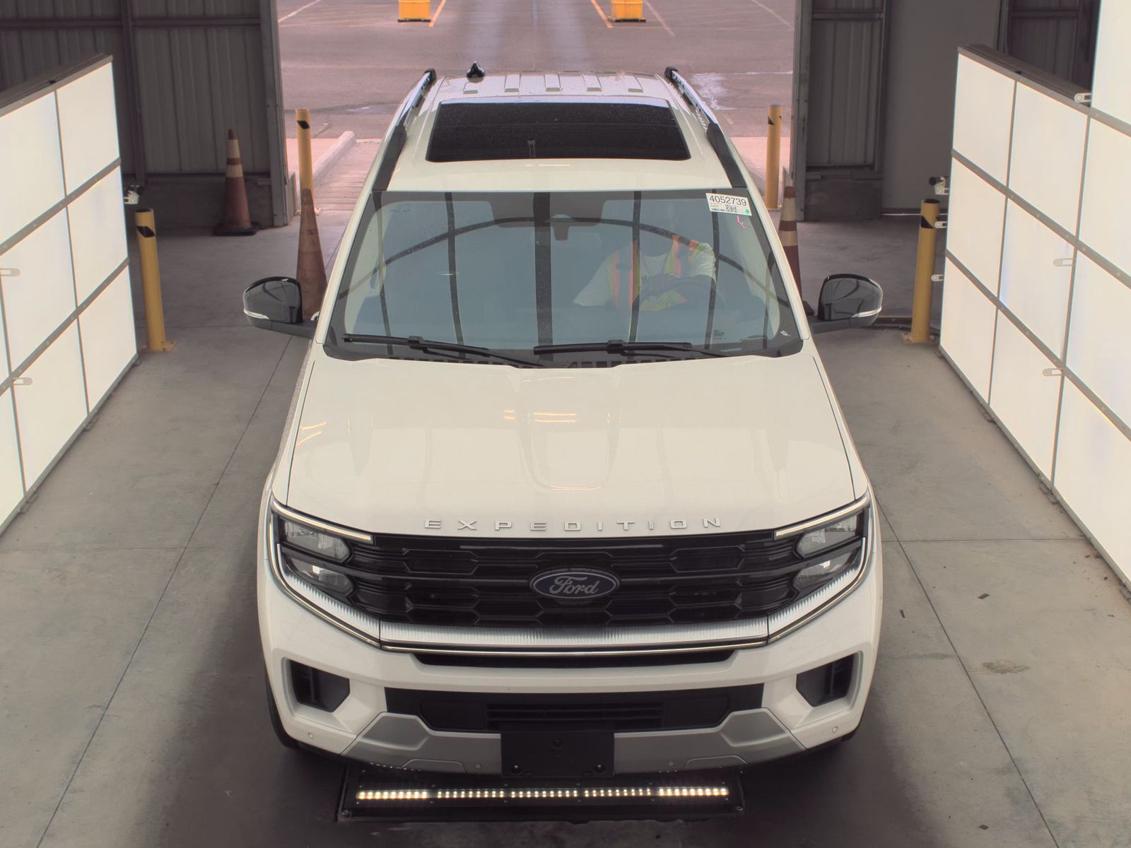 FORD EXPEDITION - 3
