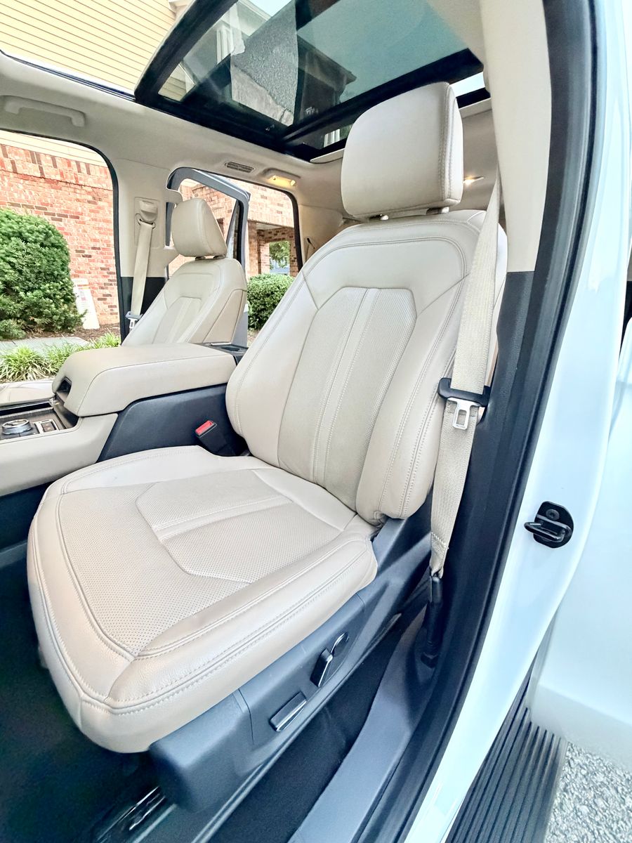 FORD EXPEDITION MAX - 10