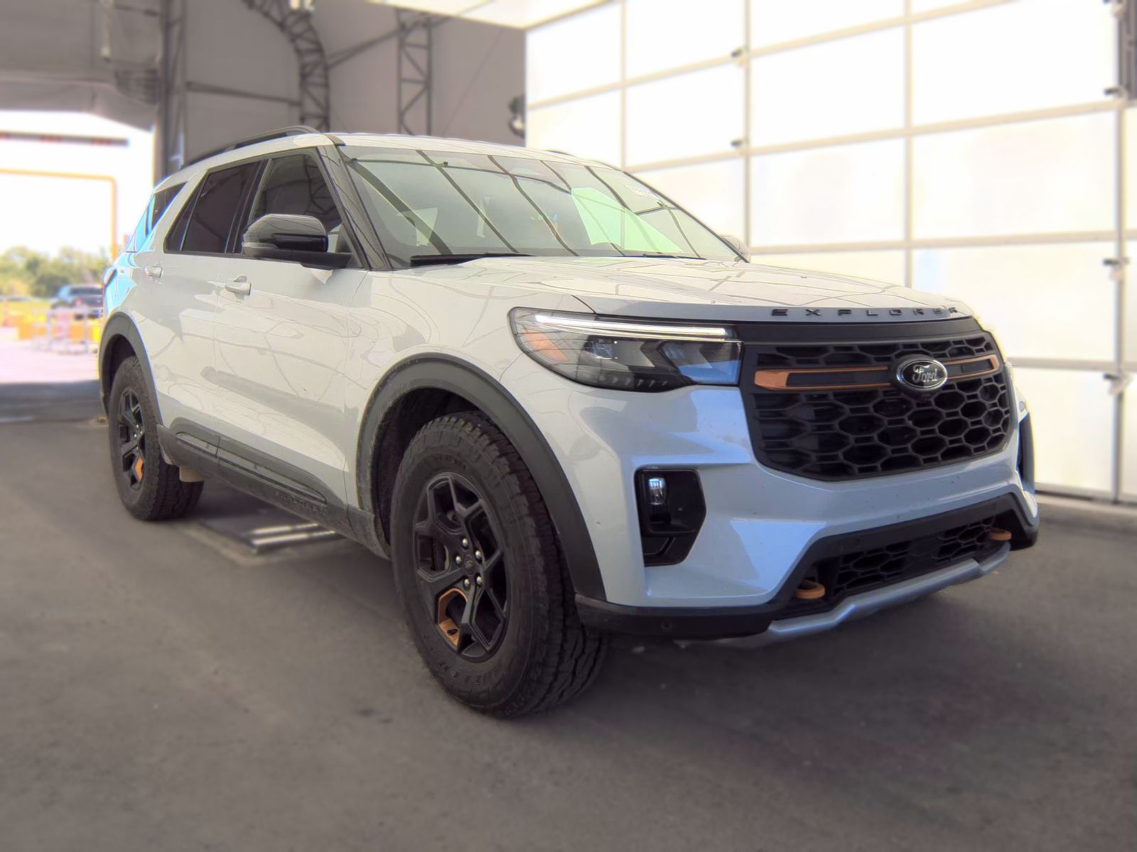FORD EXPLORER - 5