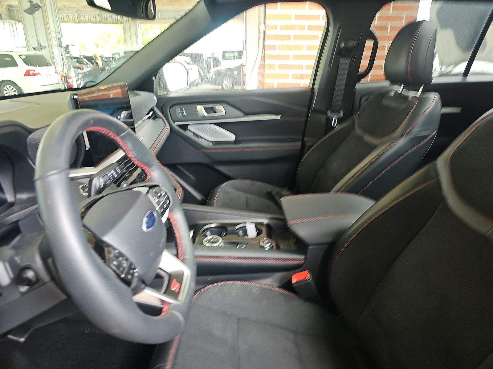 FORD EXPLORER - 8