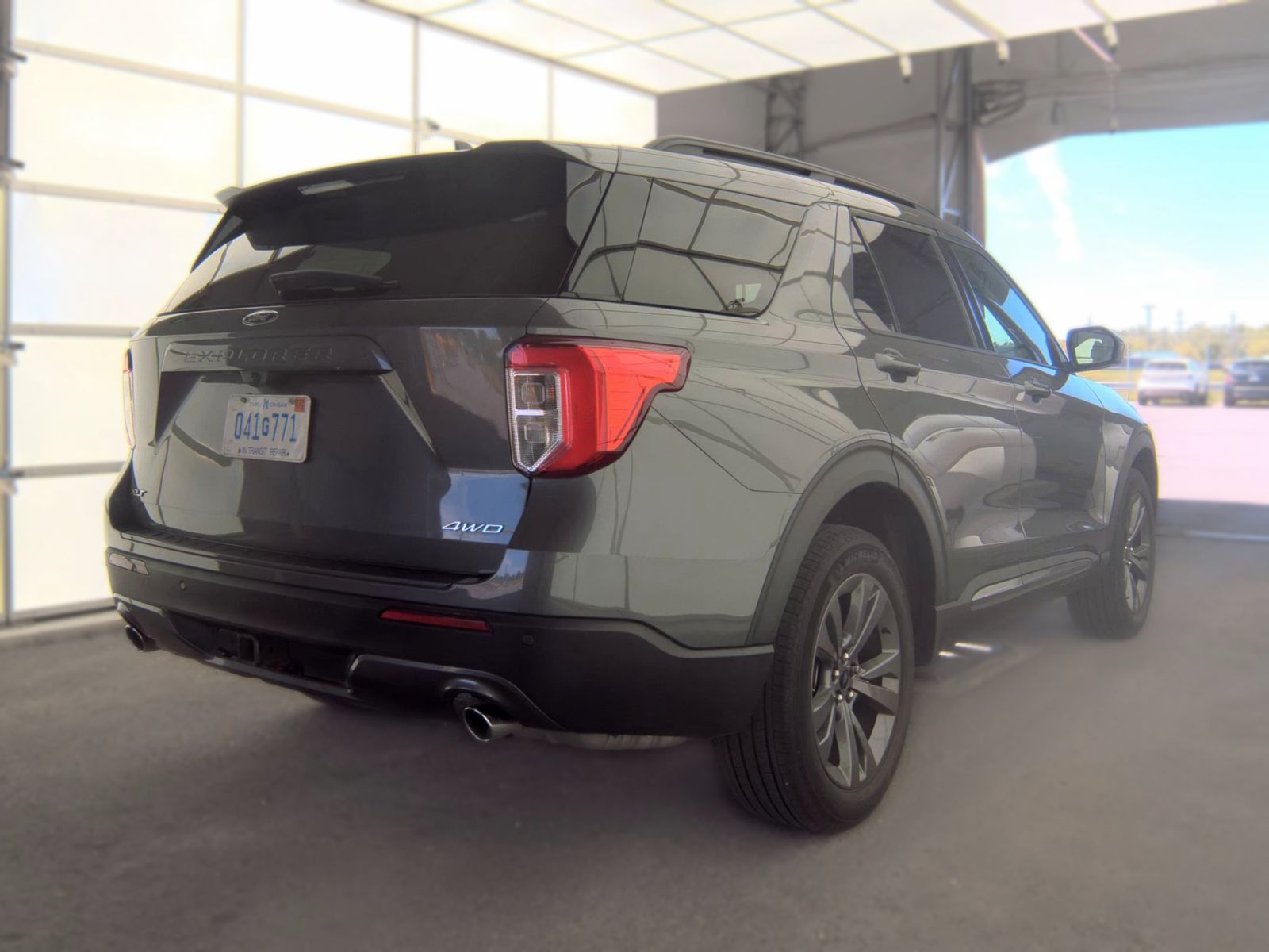 FORD EXPLORER - 6
