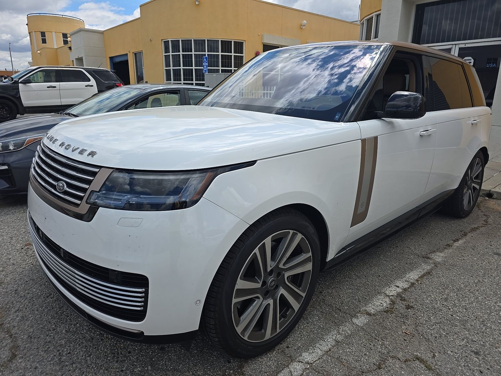 LAND ROVER RANGE ROVER - 1