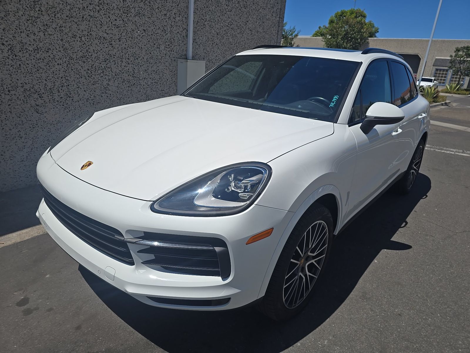 PORSCHE CAYENNE - 1