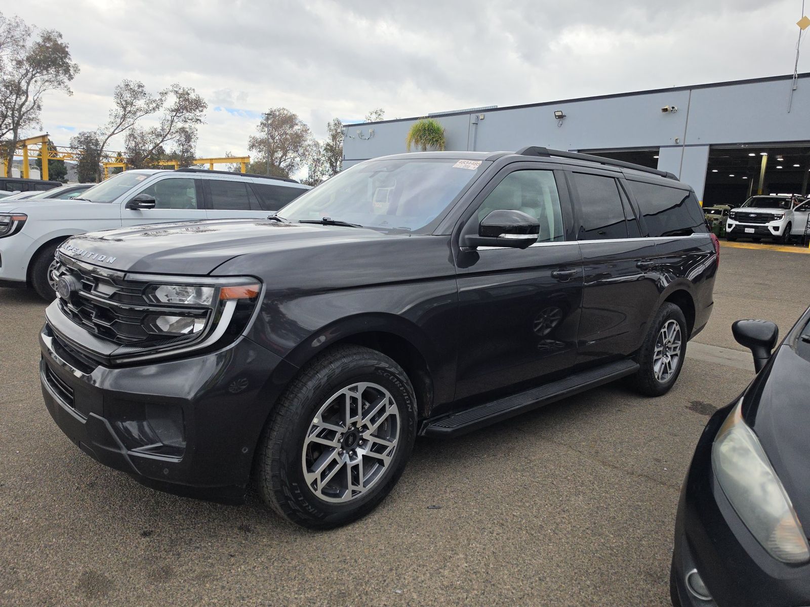 FORD EXPEDITION MAX - 1